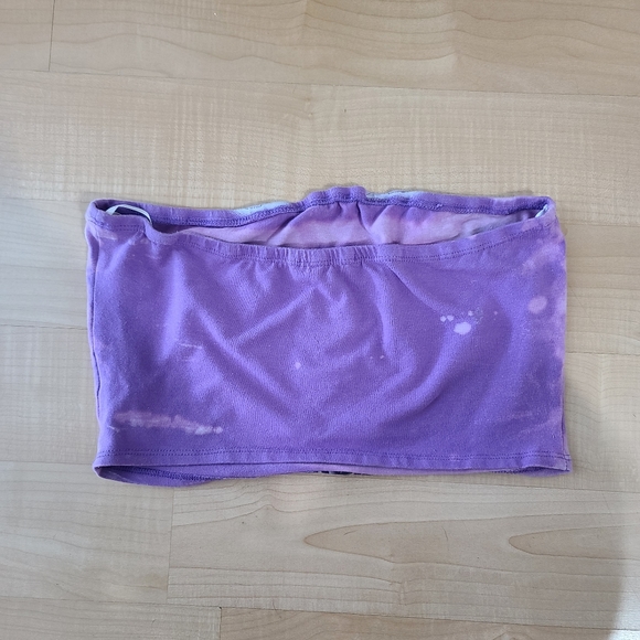 3/$12 or 5/$17🆕️ Rock-N-Roll Crop Top - Picture 2 of 3